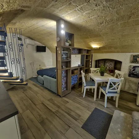 Sus E Sott Lejlighed *